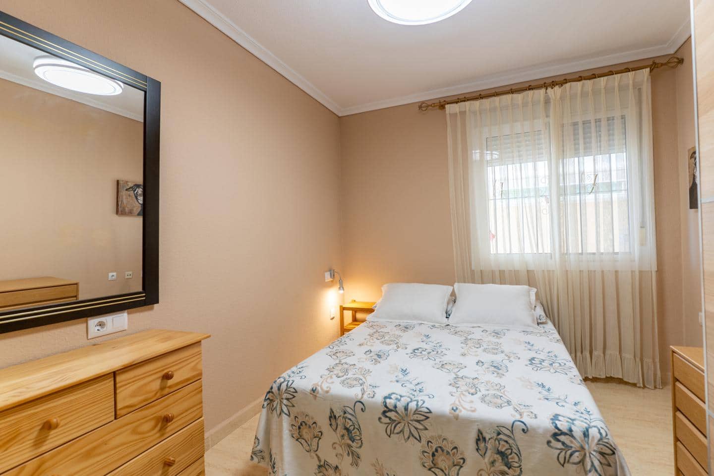 Chalet de 2 habitaciones en Gran Alacant en venta con piscina garaje - 335.000 € (Ref: 10130832)