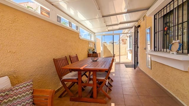 Chalet de 2 habitaciones en Novamar - Mediterráneo, Santa Pola en venta con piscina garaje - 335.000 € (Ref: 10130832)