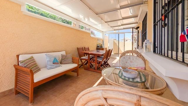 Chalet de 2 habitaciones en Novamar - Mediterráneo, Santa Pola en venta con piscina garaje - 335.000 € (Ref: 10130832)