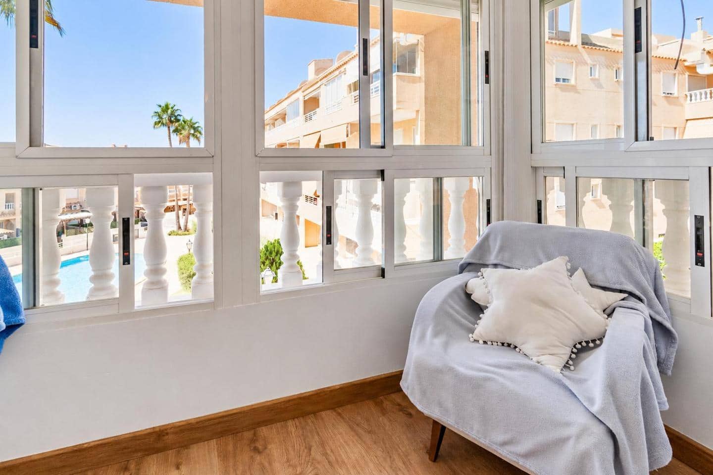 3 soveværelse Villa til salg i Santa Pola med swimmingpool garage - € 314.900 (Ref: 10136730)