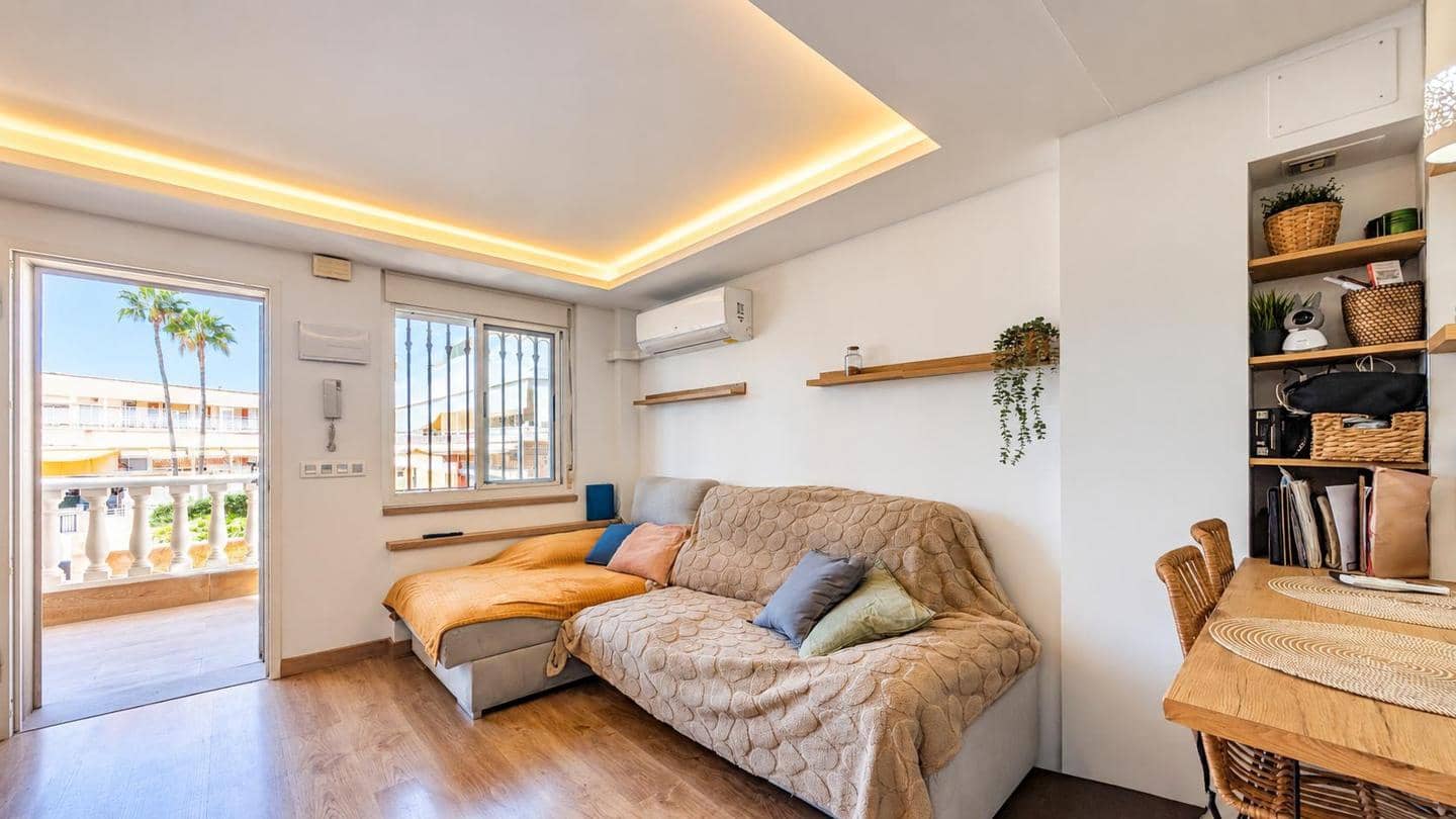 3 soveværelse Villa til salg i Santa Pola med swimmingpool garage - € 314.900 (Ref: 10136730)