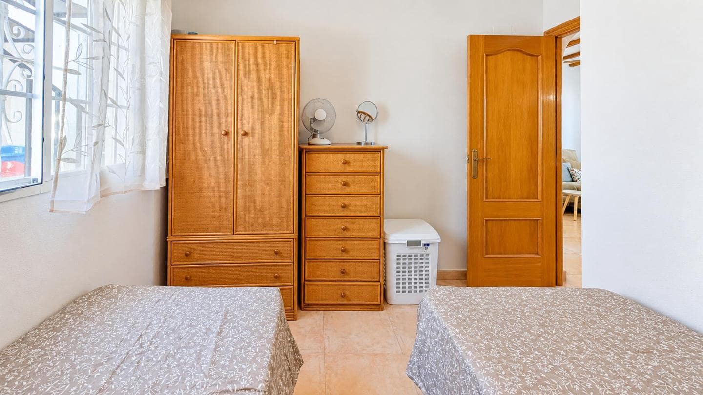 2 Zimmer Villa zu verkaufen in Gran Alacant mit Pool Garage - 210.000 € (Ref: 10136731)