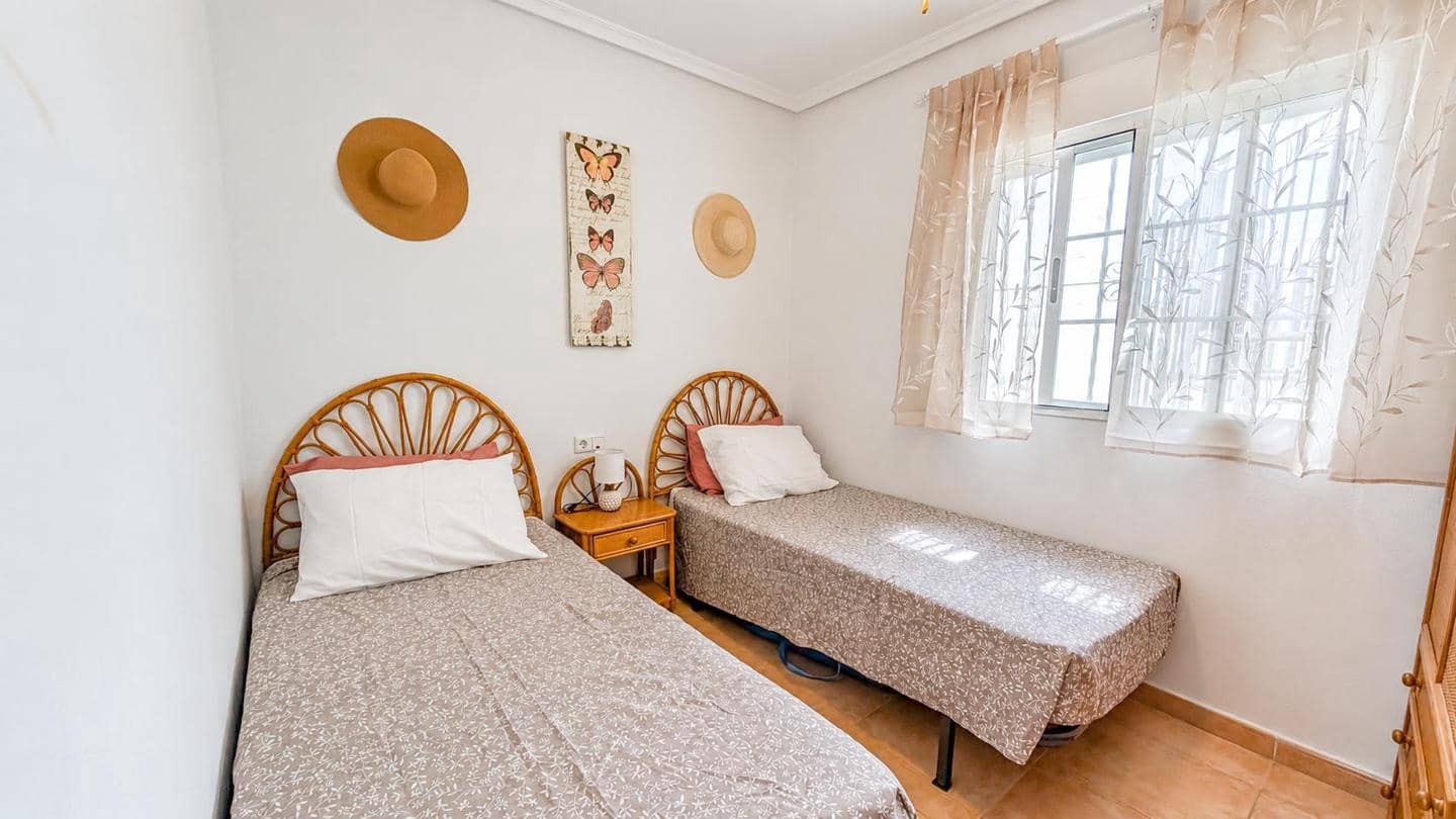 2 Zimmer Villa zu verkaufen in Gran Alacant mit Pool Garage - 210.000 € (Ref: 10136731)