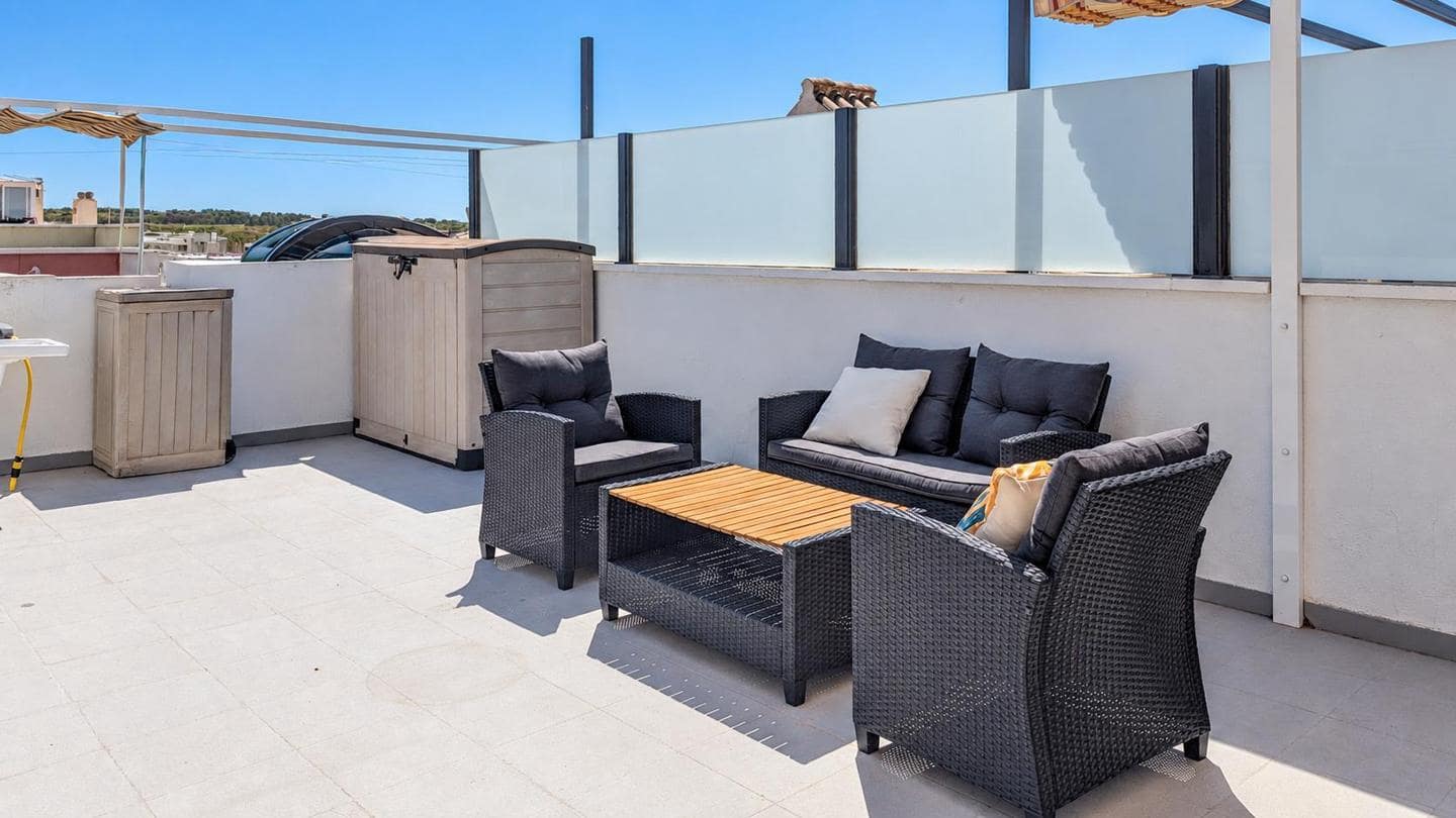 2 Zimmer Villa zu verkaufen in Gran Alacant mit Pool Garage - 210.000 € (Ref: 10136731)