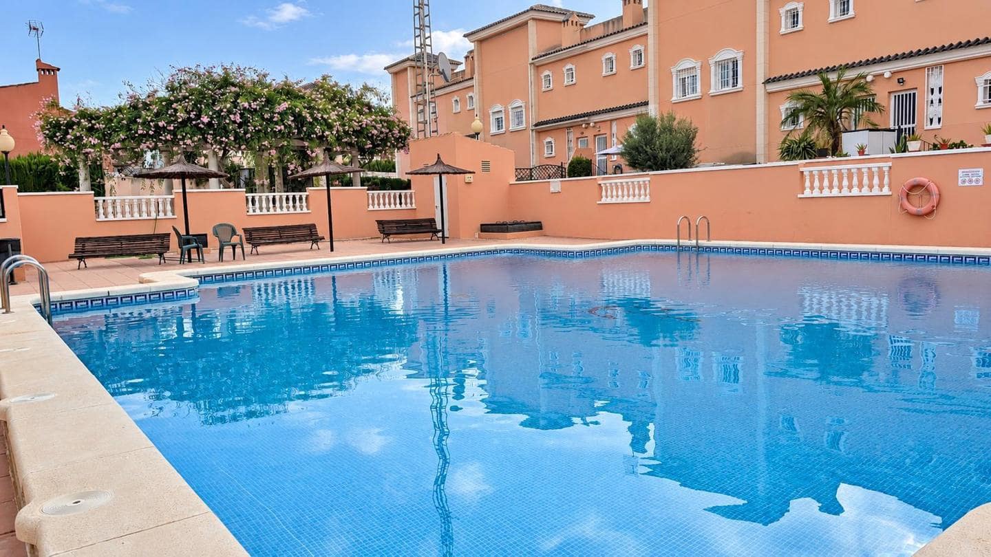 2 Zimmer Villa zu verkaufen in Gran Alacant mit Pool Garage - 210.000 € (Ref: 10136731)