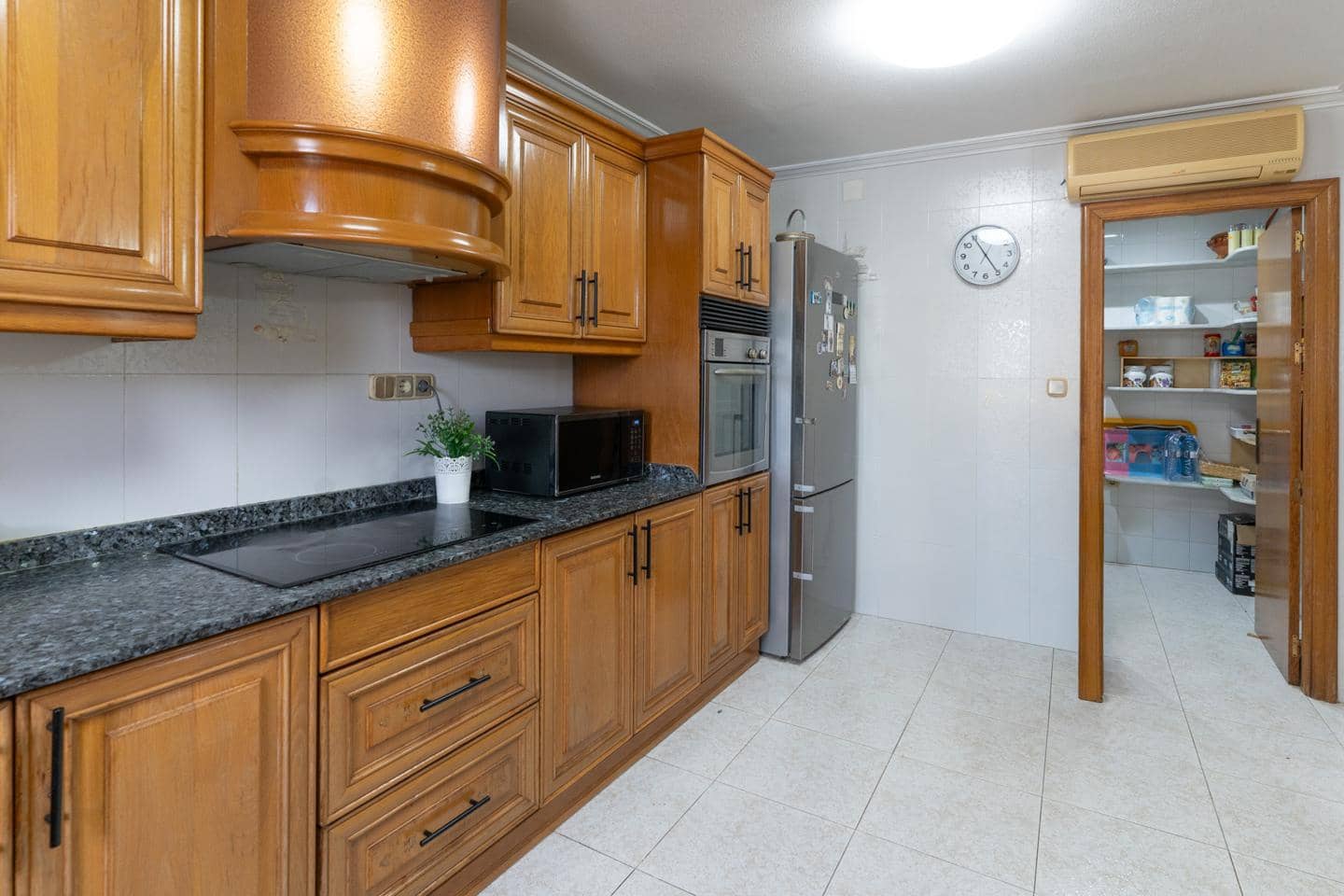 4 bedroom Villa for sale in Santa Pola with pool garage - € 515,000 (Ref: 10158333)