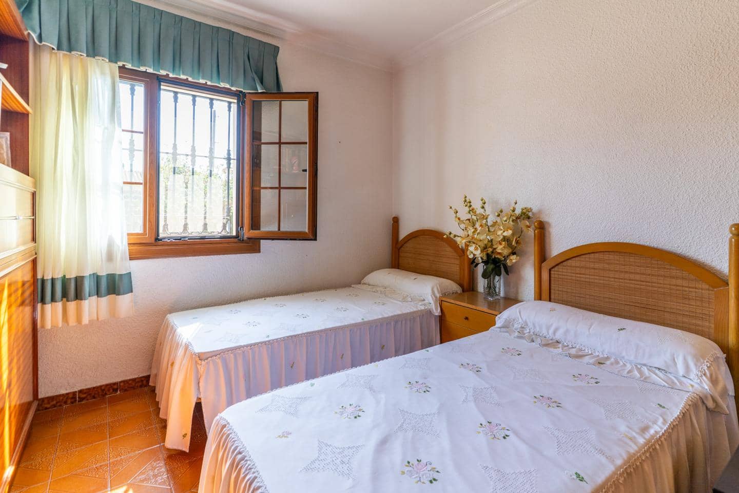 4 bedroom Villa for sale in Santa Pola with pool garage - € 515,000 (Ref: 10158333)