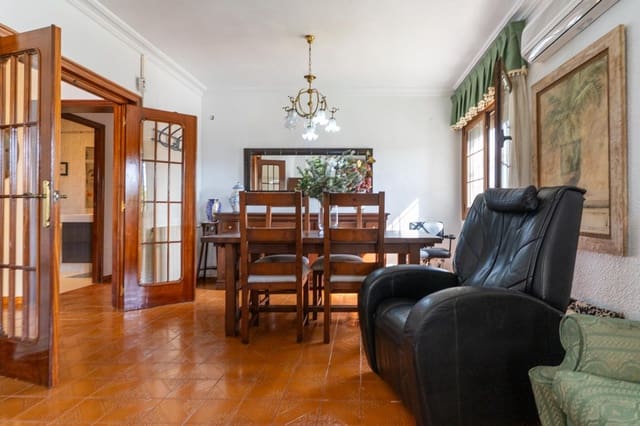 4 bedroom Villa for sale in Norte, Santa Pola with pool garage - € 515,000 (Ref: 10158333)