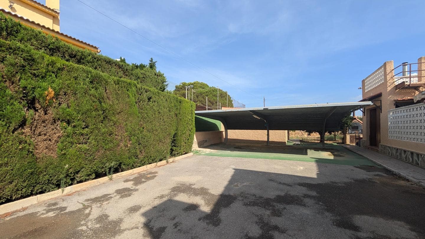 4 bedroom Villa for sale in Santa Pola with pool garage - € 515,000 (Ref: 10158333)