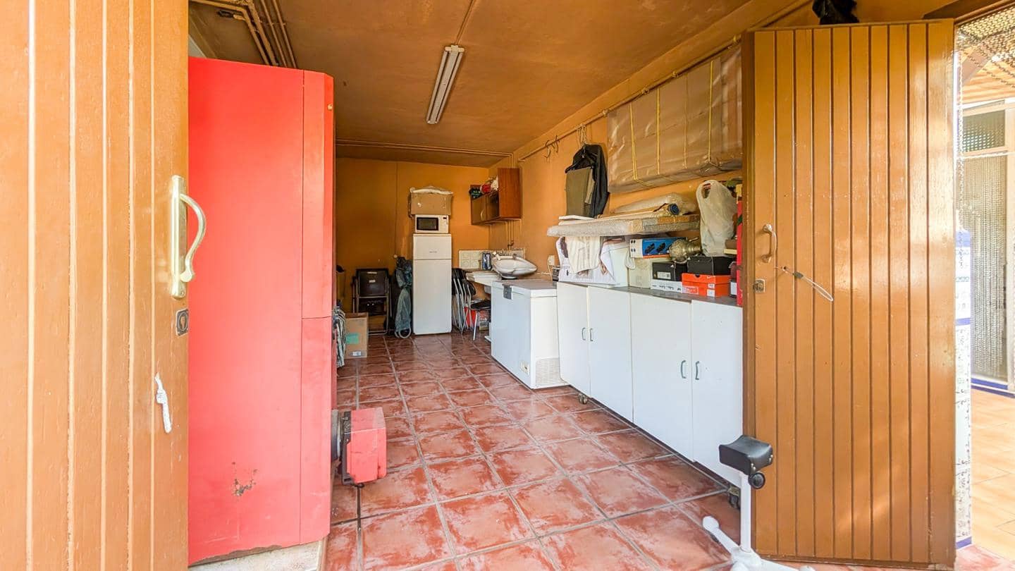 4 bedroom Villa for sale in Santa Pola with pool garage - € 515,000 (Ref: 10158333)
