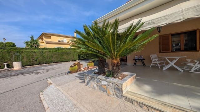 4 bedroom Villa for sale in Norte, Santa Pola with pool garage - € 515,000 (Ref: 10158333)