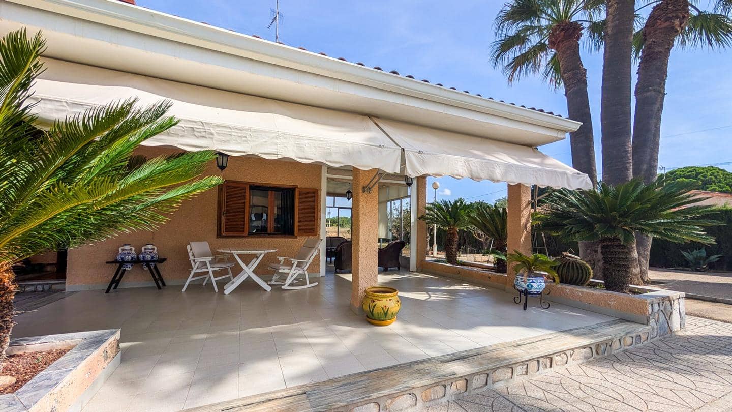 4 bedroom Villa for sale in Santa Pola with pool garage - € 515,000 (Ref: 10158333)