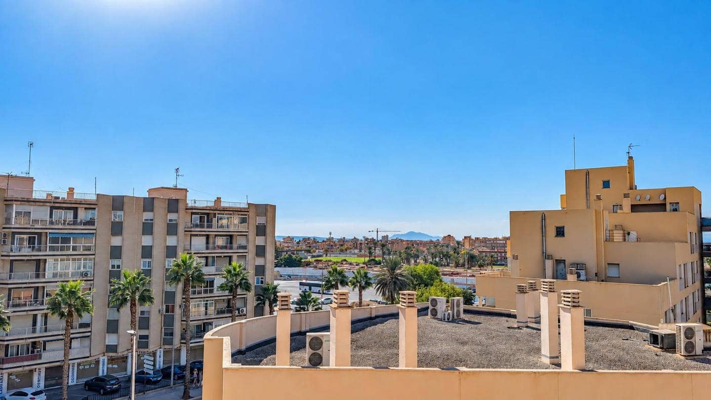 3 slaapkamer Flat te koop in Santa Pola - € 270.000 (Ref: 10165371)