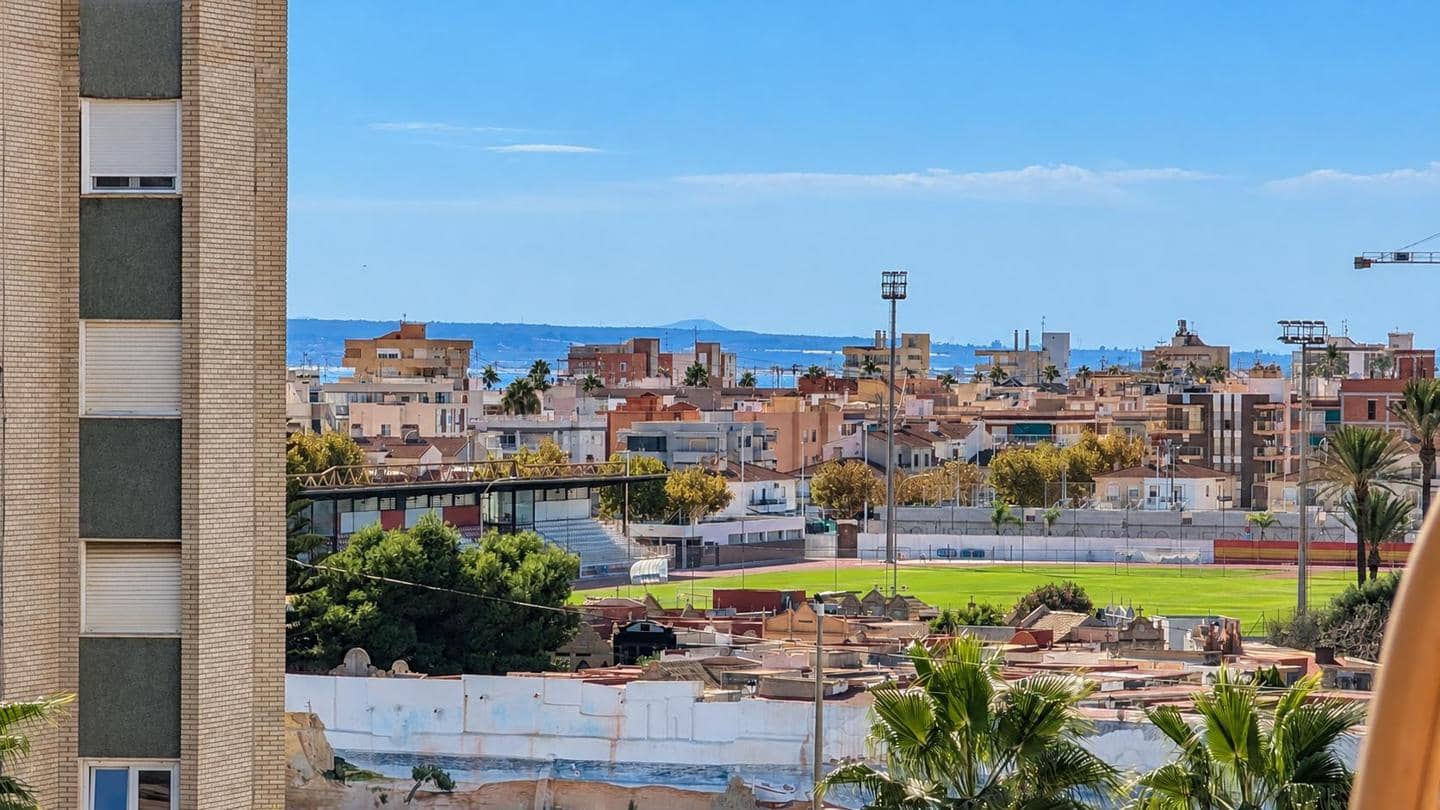 3 slaapkamer Flat te koop in Santa Pola - € 270.000 (Ref: 10165371)