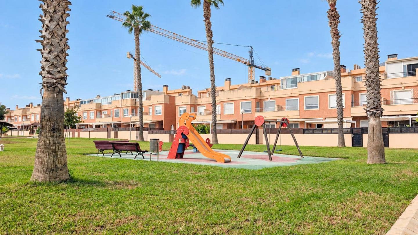 3 chambre Villa/Maison à vendre à Gran Alacant avec piscine garage - 339 000 € (Ref: 10169320)