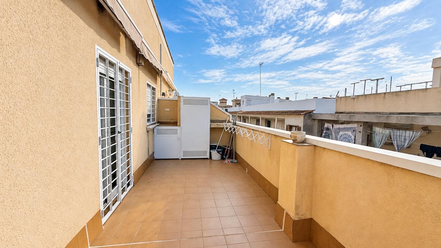 4 sypialnia Mieszkanie na sprzedaż w Torrevieja z garażem - 319 000 € (Ref: 10172114)