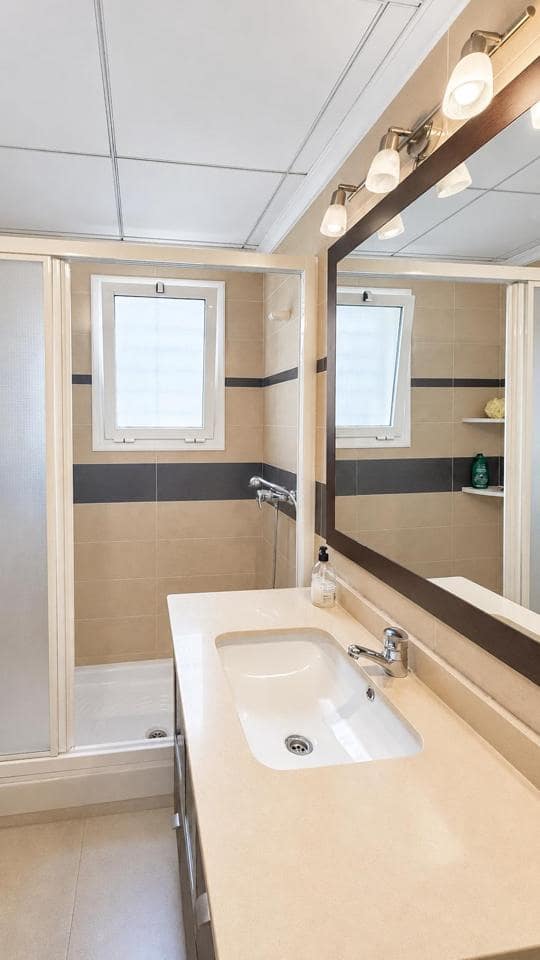 4 sypialnia Mieszkanie na sprzedaż w Torrevieja z garażem - 319 000 € (Ref: 10172114)