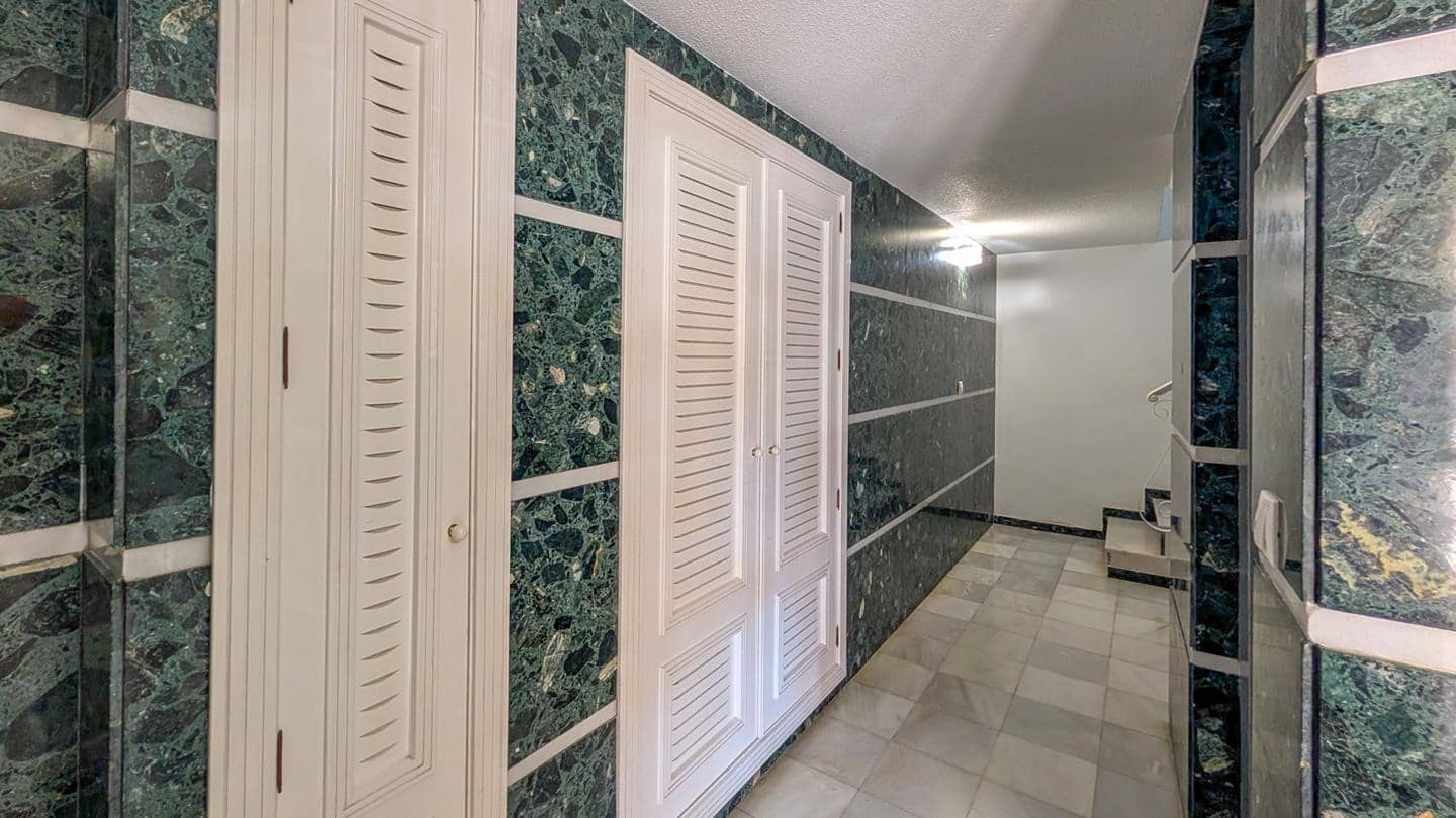2 sypialnia Mieszkanie na sprzedaż w Santa Pola z basenem garażem - 270 000 € (Ref: 10172757)