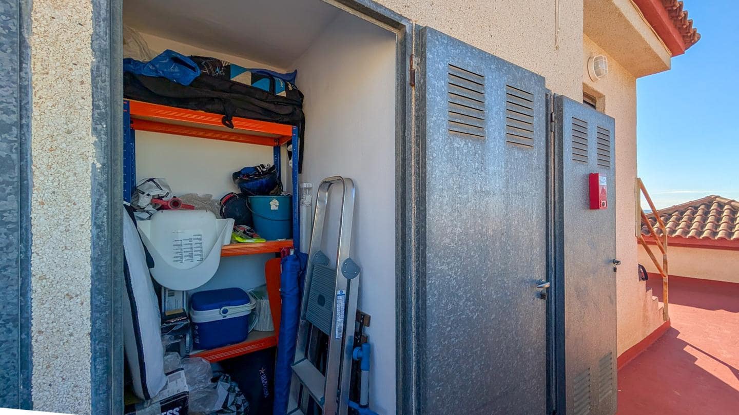 2 sypialnia Mieszkanie na sprzedaż w Santa Pola z basenem garażem - 270 000 € (Ref: 10172757)