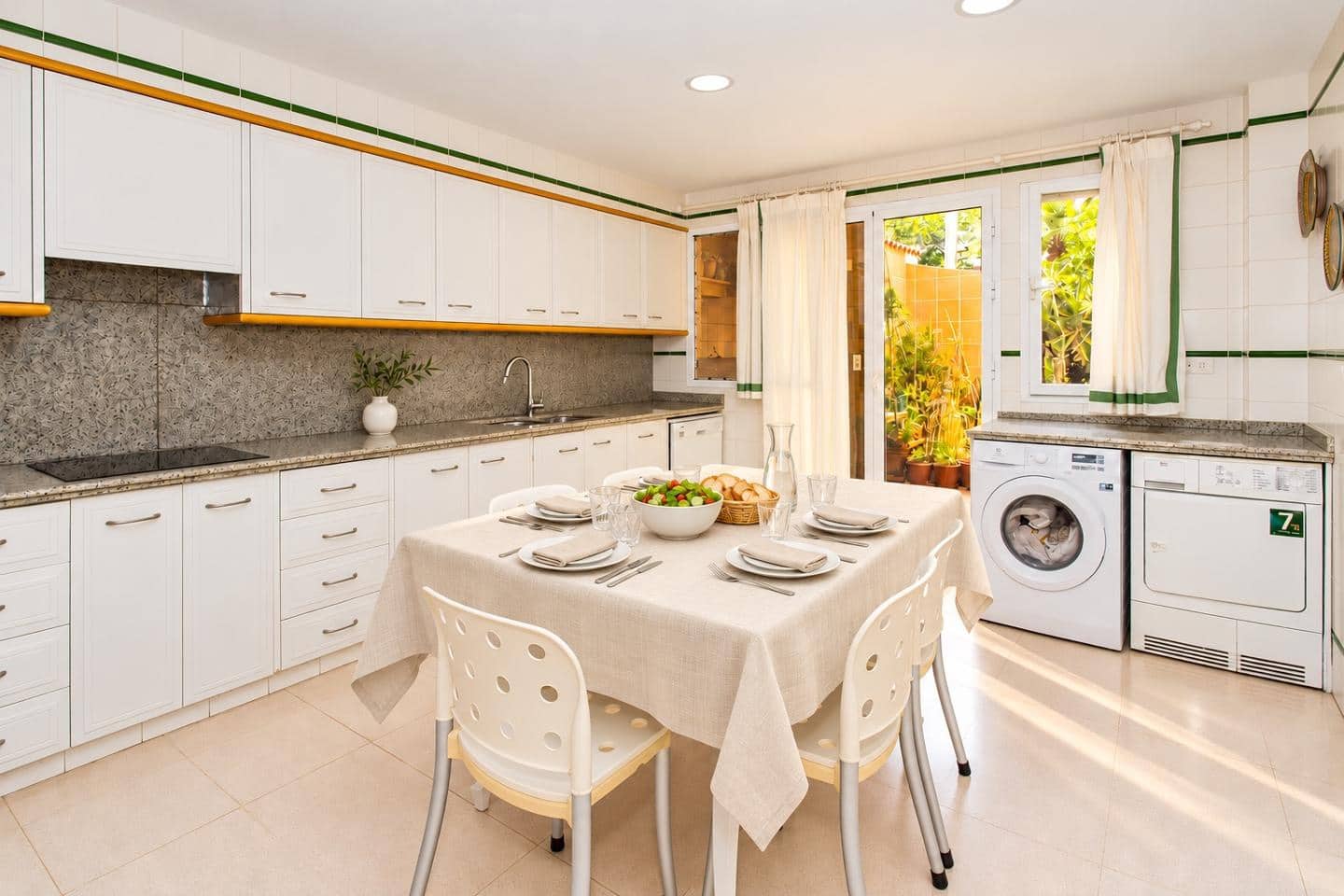 5 sypialnia Willa na sprzedaż w Santa Pola z garażem - 389 000 € (Ref: 10180926)