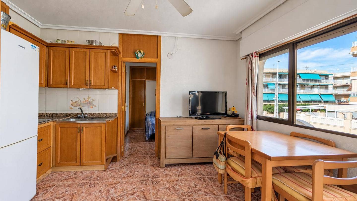 1 bedroom Flat for sale in Santa Pola with garage - € 137,000 (Ref: 10182106)