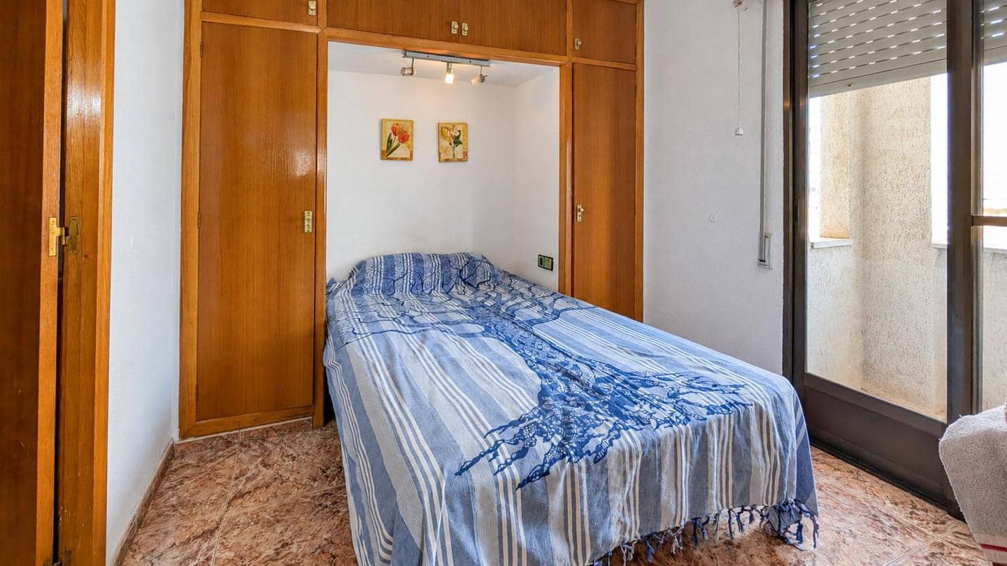 1 bedroom Flat for sale in Santa Pola with garage - € 137,000 (Ref: 10182106)