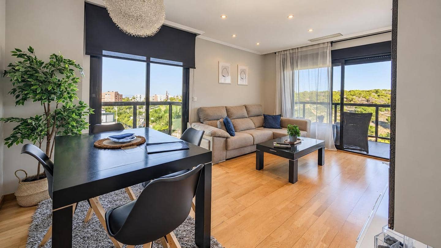 3 soverom Leilighet til salgs i Santa Pola med svømmebasseng garasje - € 365 000 (Ref: 10183259)