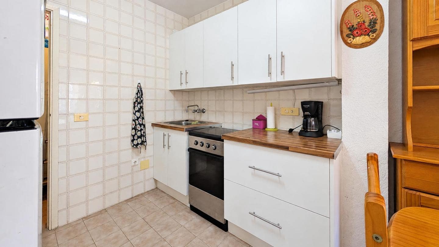 Bungalow de 2 habitaciones en Santa Pola en venta - 194.000 € (Ref: 10183490)