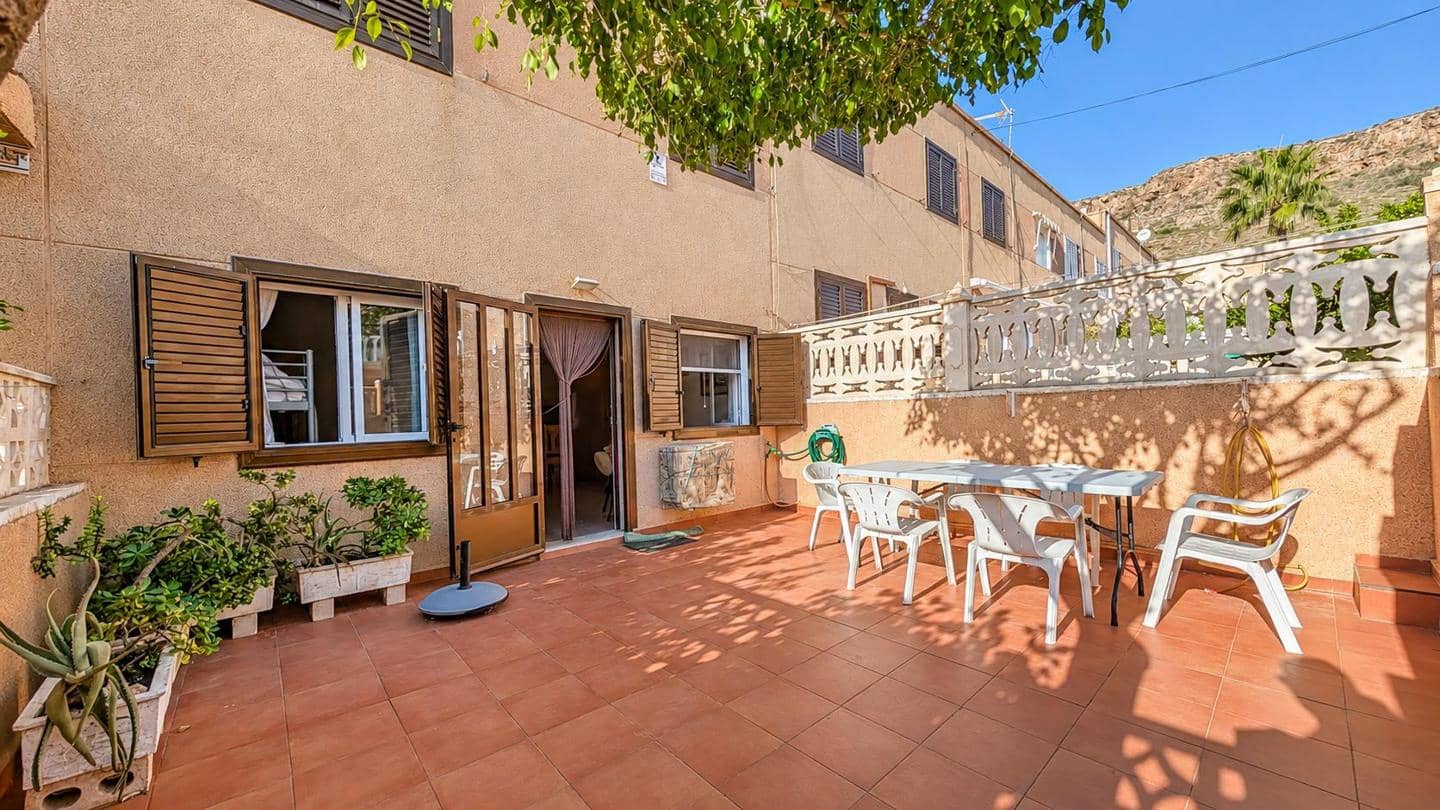 Bungalow de 2 habitaciones en Santa Pola en venta - 194.000 € (Ref: 10183490)