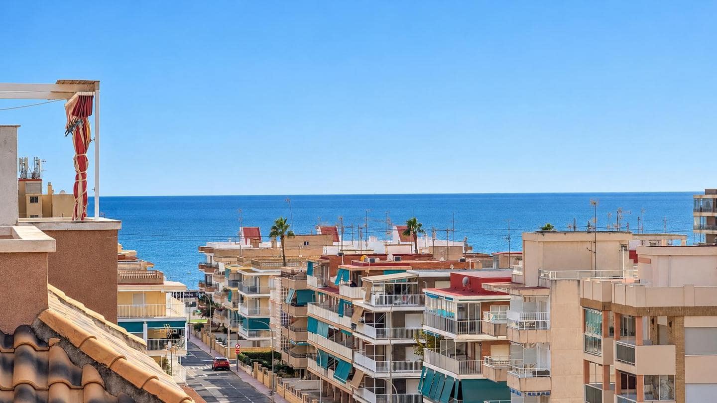 1 bedroom Flat for sale in Santa Pola - € 150,000 (Ref: 10183877)