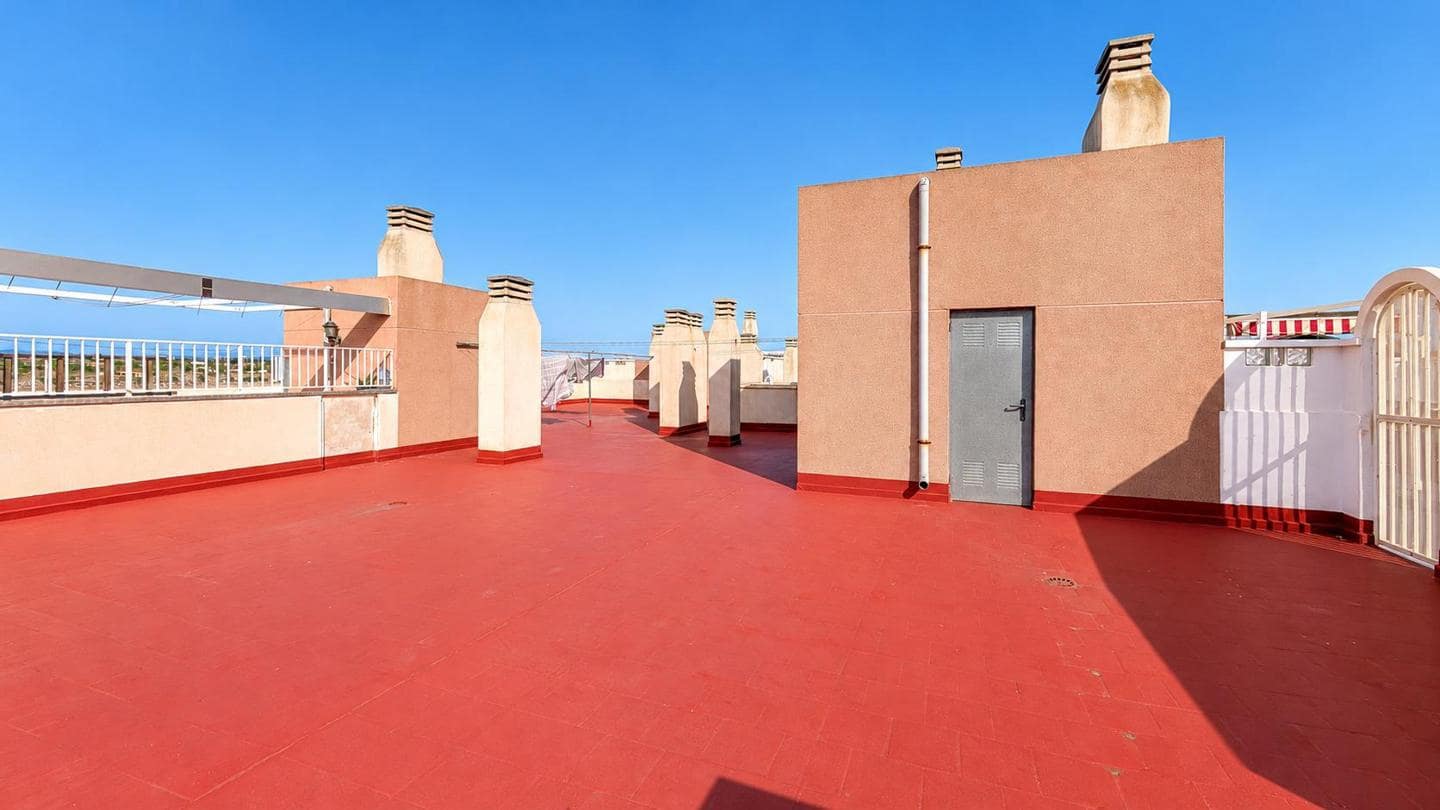 1 bedroom Flat for sale in Santa Pola - € 150,000 (Ref: 10183877)