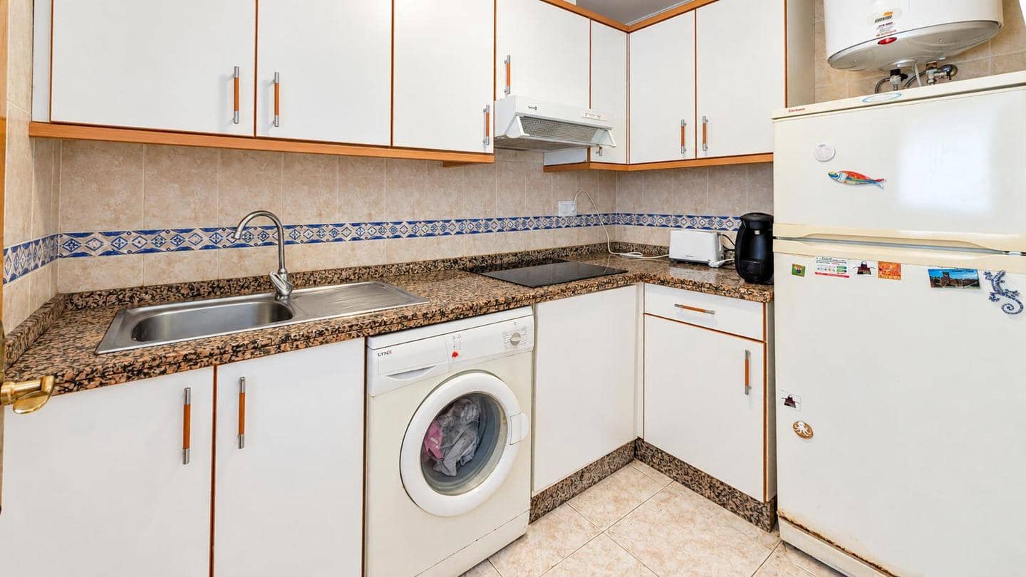 1 bedroom Flat for sale in Santa Pola - € 150,000 (Ref: 10183877)