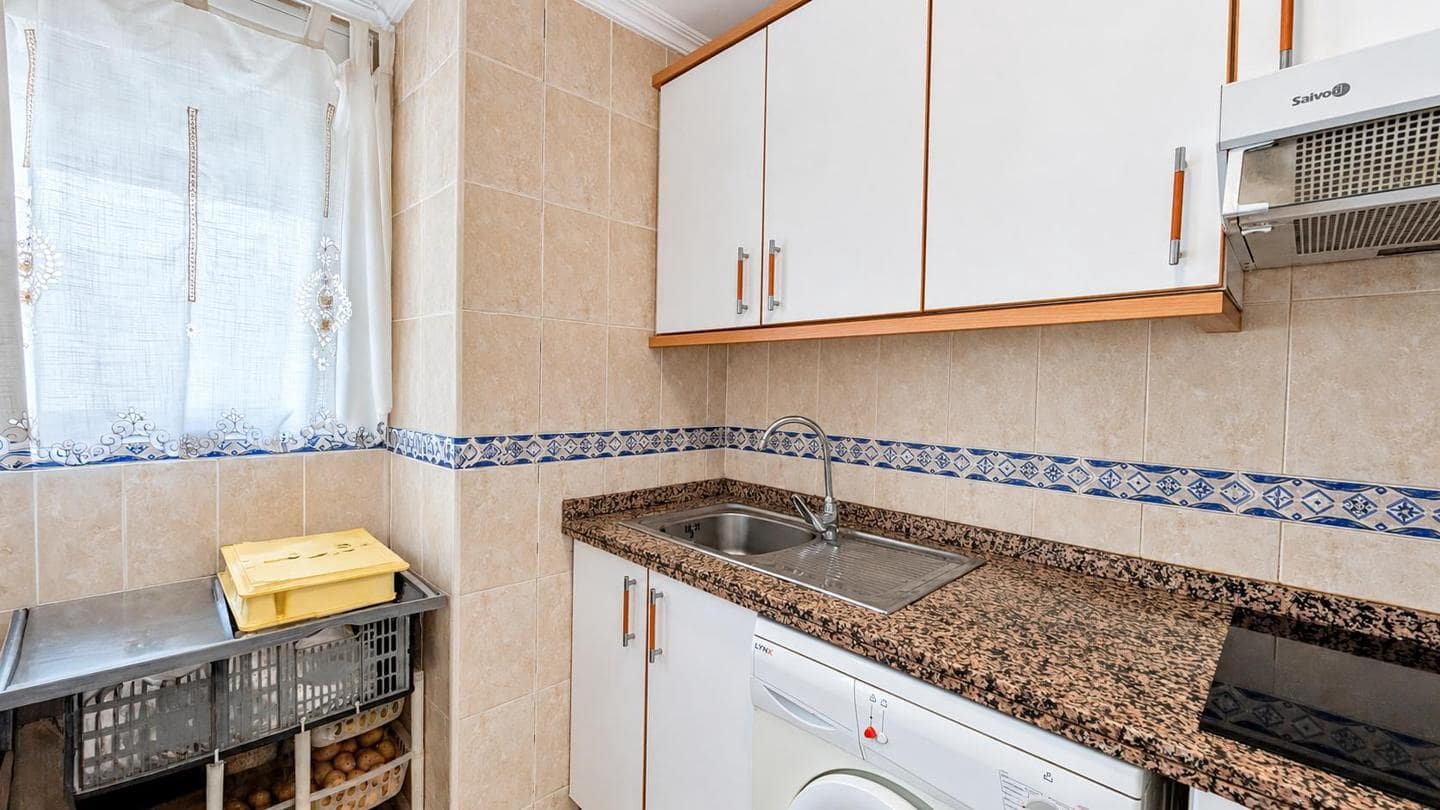 1 bedroom Flat for sale in Santa Pola - € 150,000 (Ref: 10183877)