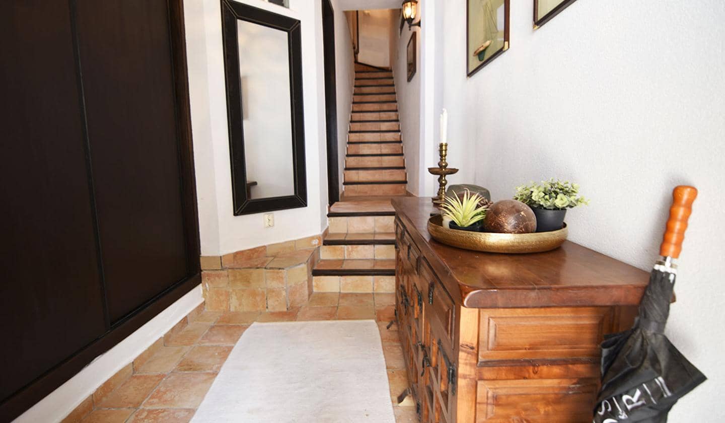 2 soverom Villa til salgs i Alicante by - € 349 000 (Ref: 4501396)