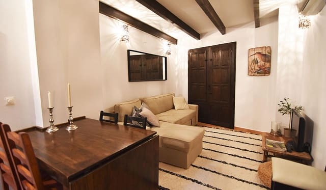 2 quarto Moradia para venda em Casco Antiguo - Sant Cruz - Ayuntamiento, Alicante cidade - 349 000 € (Ref: 4501396)