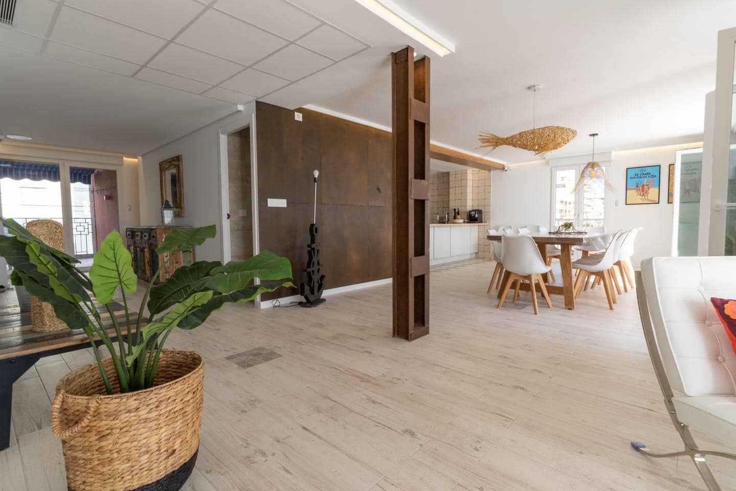 Piso de 5 habitaciones en Santa Pola en venta - 559.000 € (Ref: 6542432)
