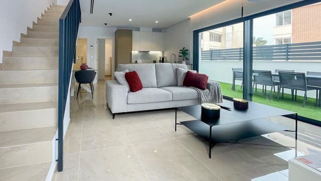 3 soveværelse Bungalow til salg i Gran Alacant, Santa Pola med swimmingpool - € 350.000 (Ref: 7414806)