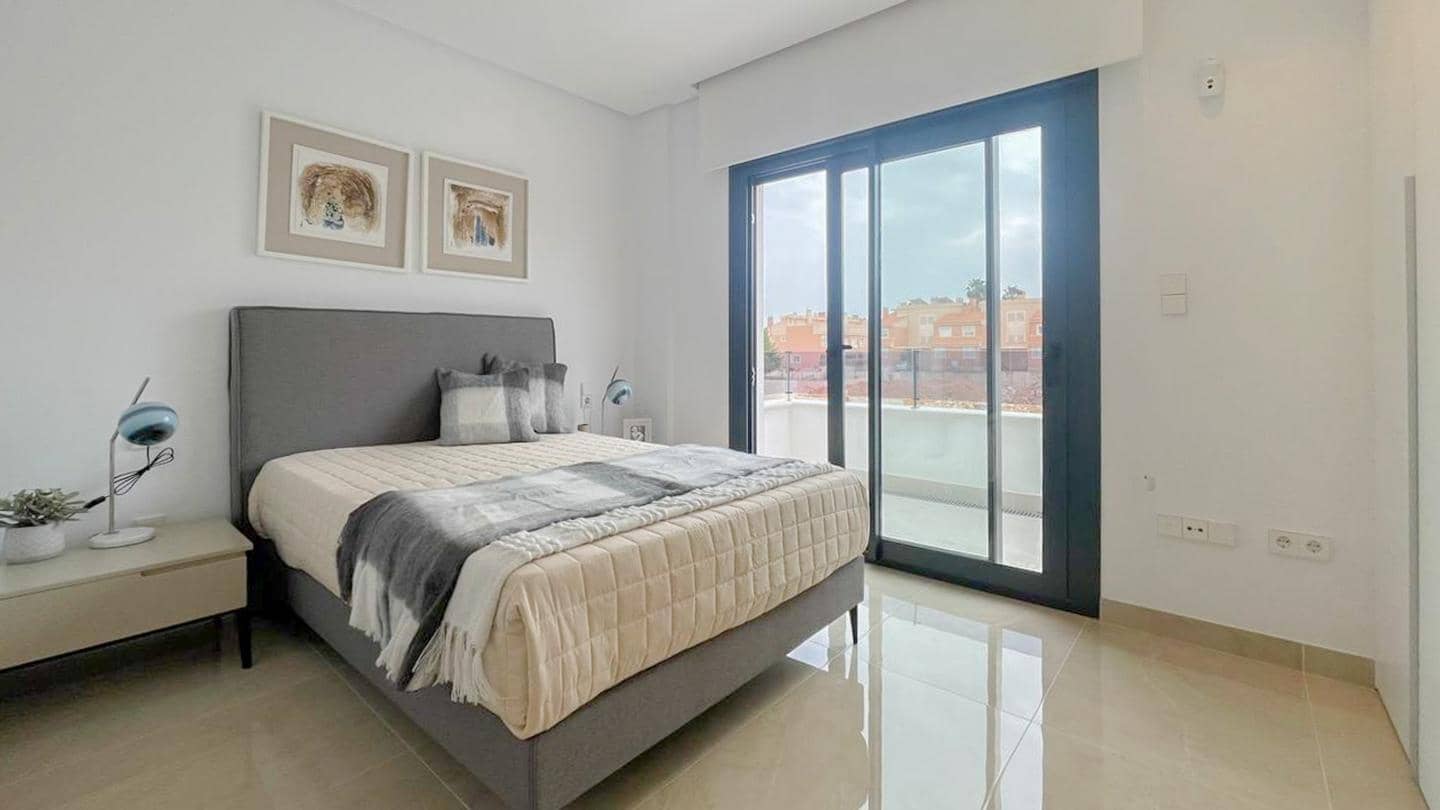 3 soverom Bungalow til salgs i Gran Alacant med svømmebasseng - € 350 000 (Ref: 7414806)