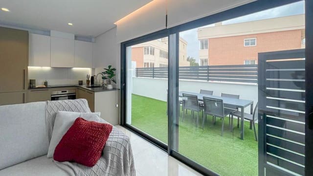 3 soveværelse Bungalow til salg i Gran Alacant, Santa Pola med swimmingpool - € 350.000 (Ref: 7414806)