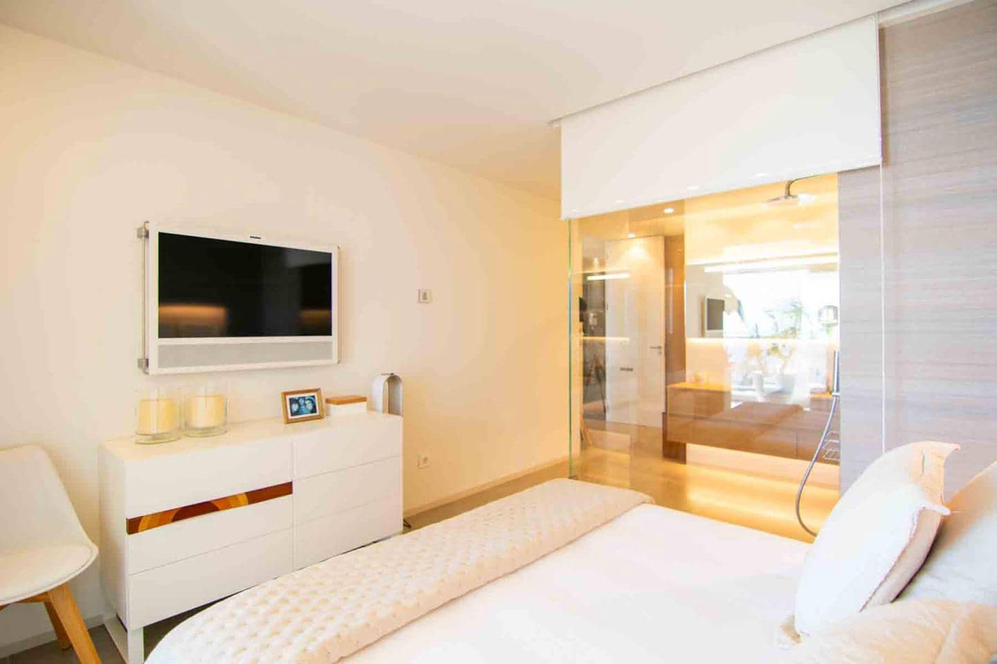 3 sypialnia Mieszkanie na sprzedaż w Arenales del Sol z basenem garażem - 690 000 € (Ref: 7796209)