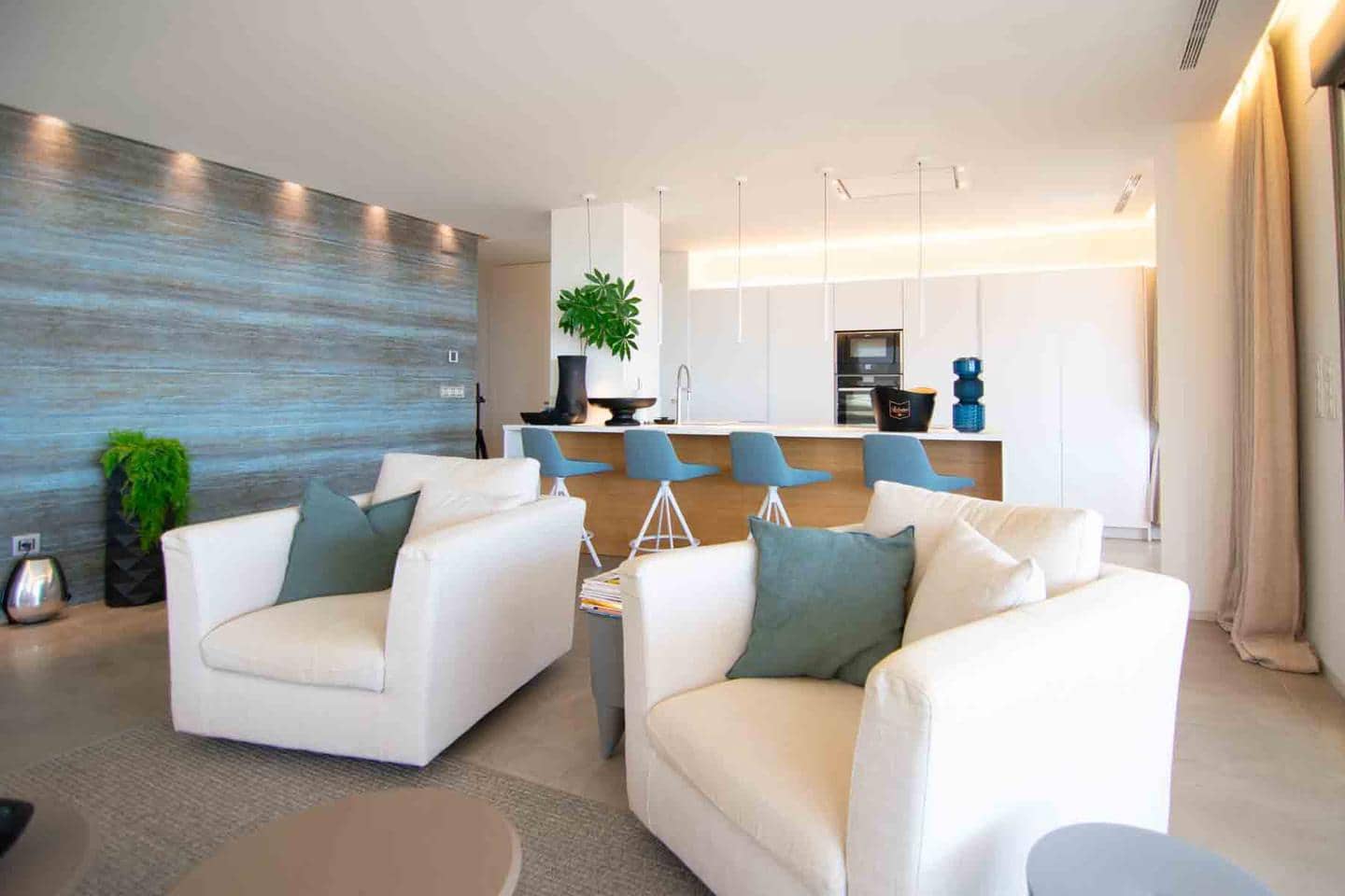 3 sypialnia Mieszkanie na sprzedaż w Arenales del Sol z basenem garażem - 690 000 € (Ref: 7796209)