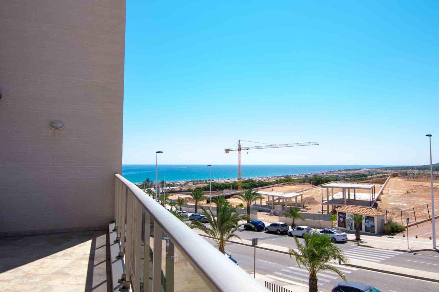 3 sypialnia Mieszkanie na sprzedaż w Arenales del Sol z basenem garażem - 690 000 € (Ref: 7796209)