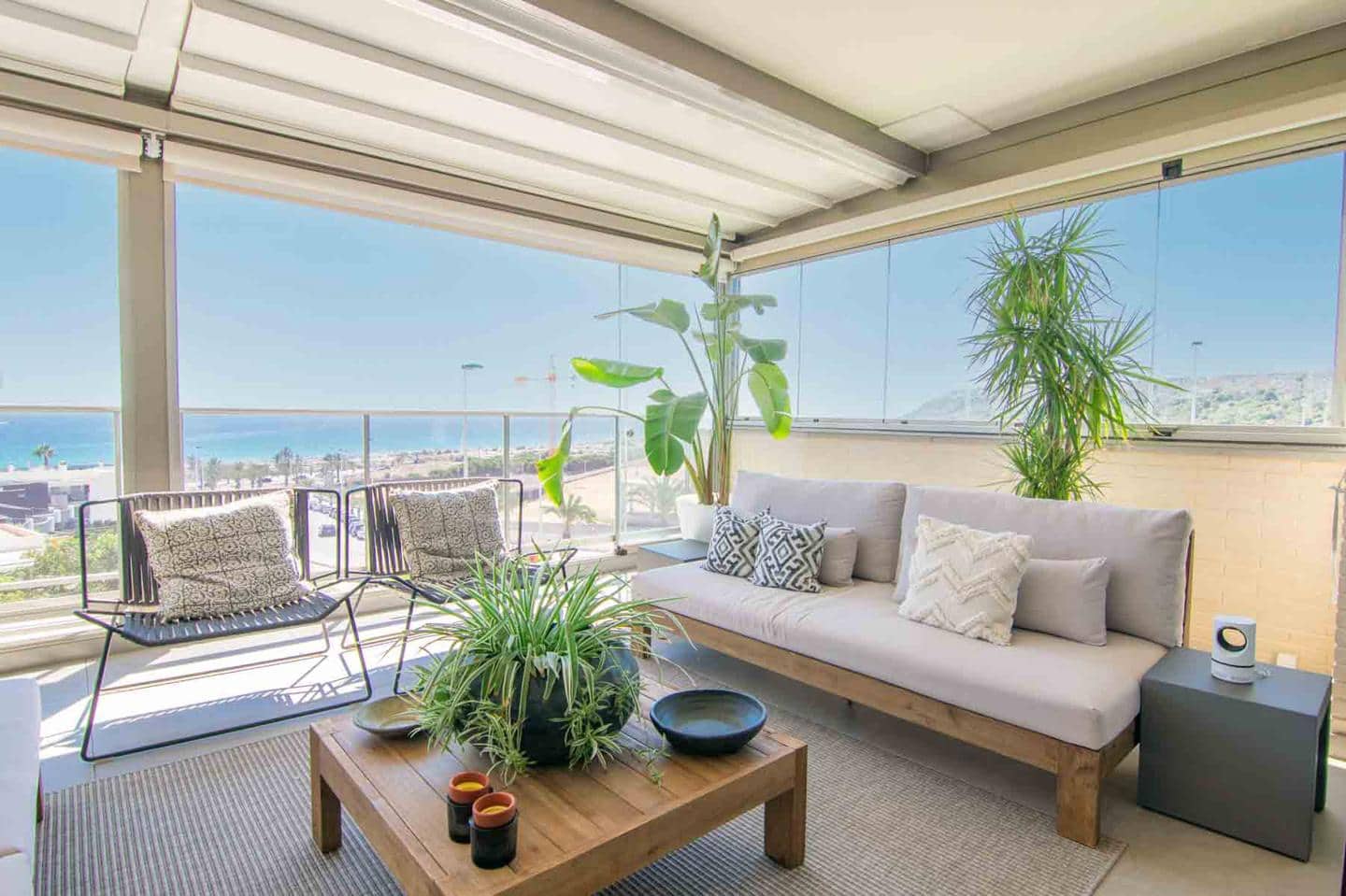 3 sypialnia Mieszkanie na sprzedaż w Arenales del Sol z basenem garażem - 690 000 € (Ref: 7796209)