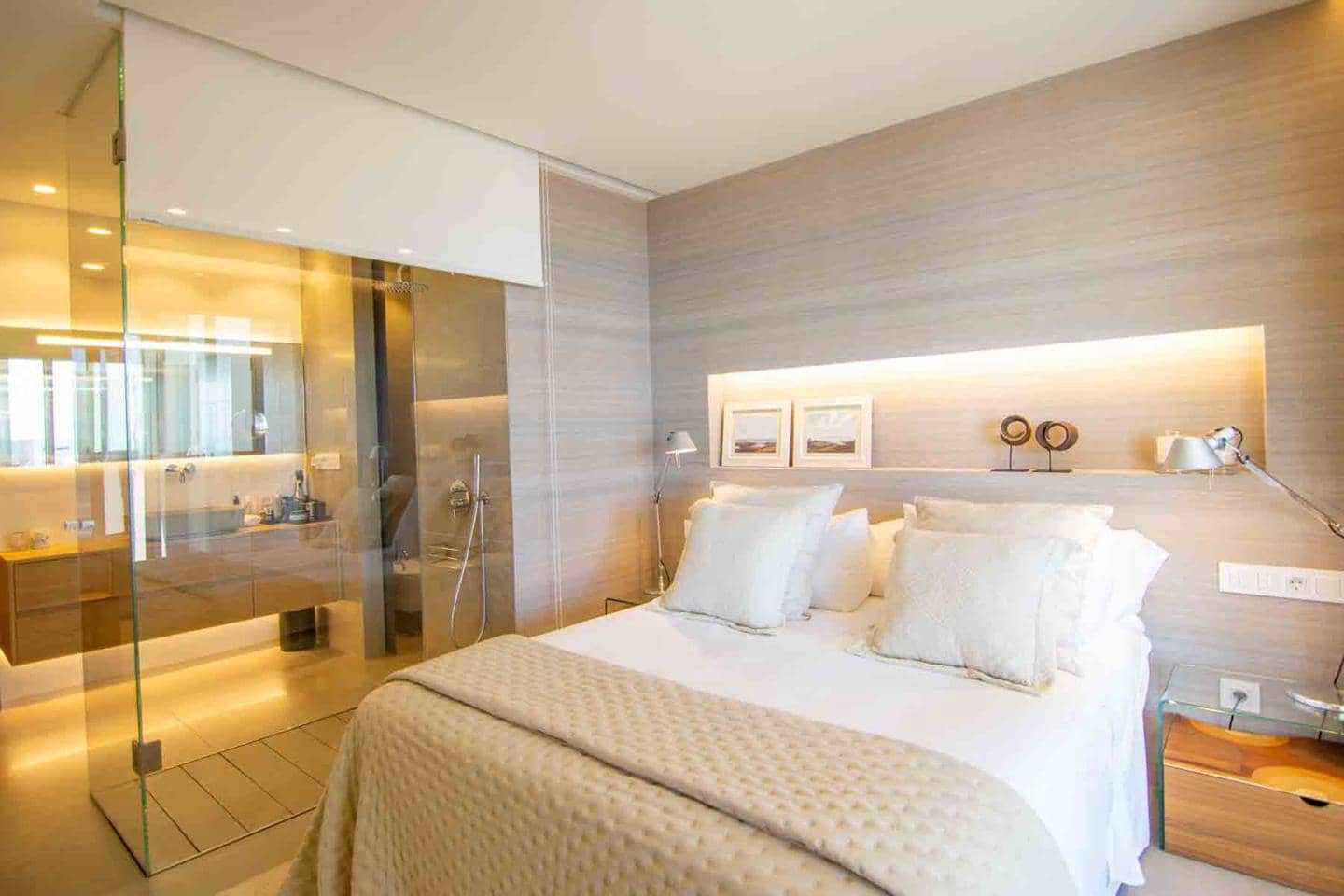 3 sypialnia Mieszkanie na sprzedaż w Arenales del Sol z basenem garażem - 690 000 € (Ref: 7796209)