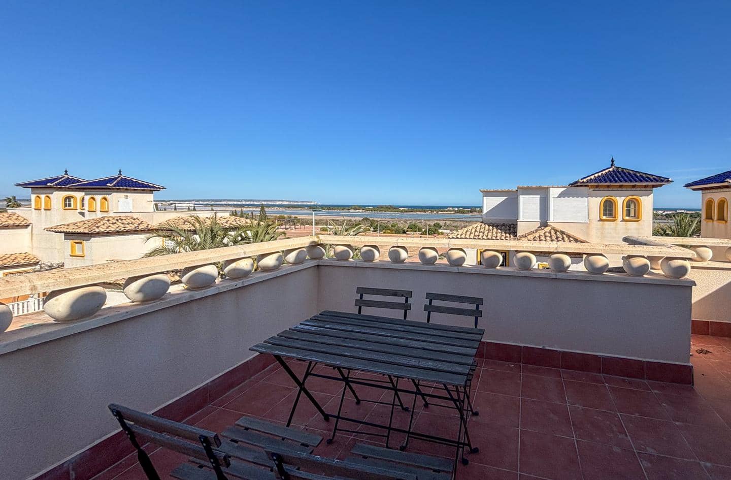 2 chambre Villa/Maison à vendre à La Marina avec piscine garage - 309 000 € (Ref: 8154009)