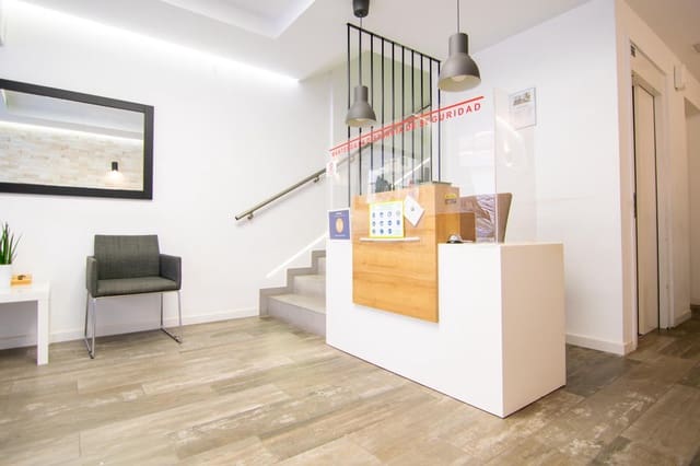 7 bedroom Flat for sale in Centro, Santa Pola - € 525,000 (Ref: 8160818)