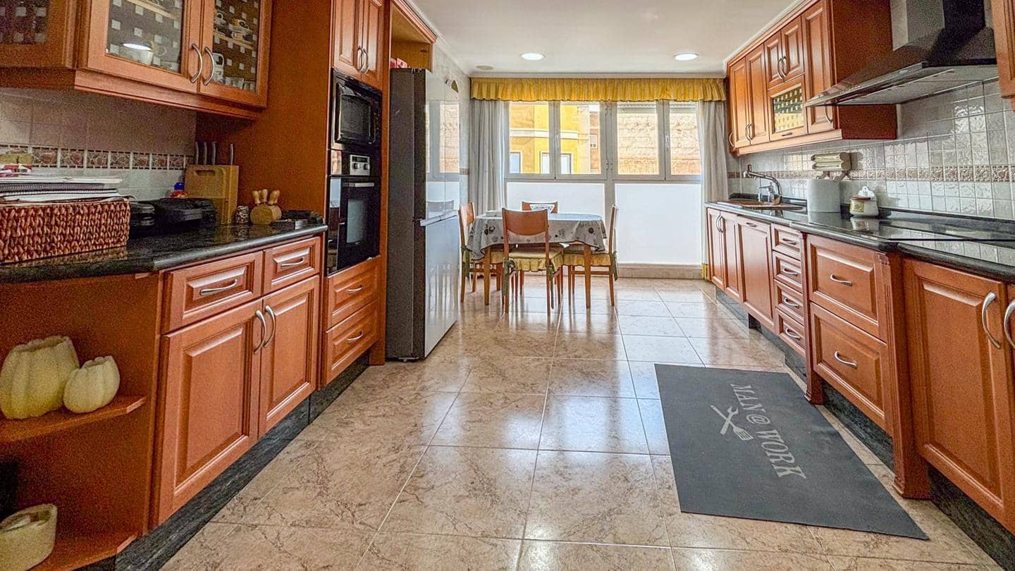 4 soveværelse Lejlighed til salg i Elche / Elx - € 299.900 (Ref: 8459147)