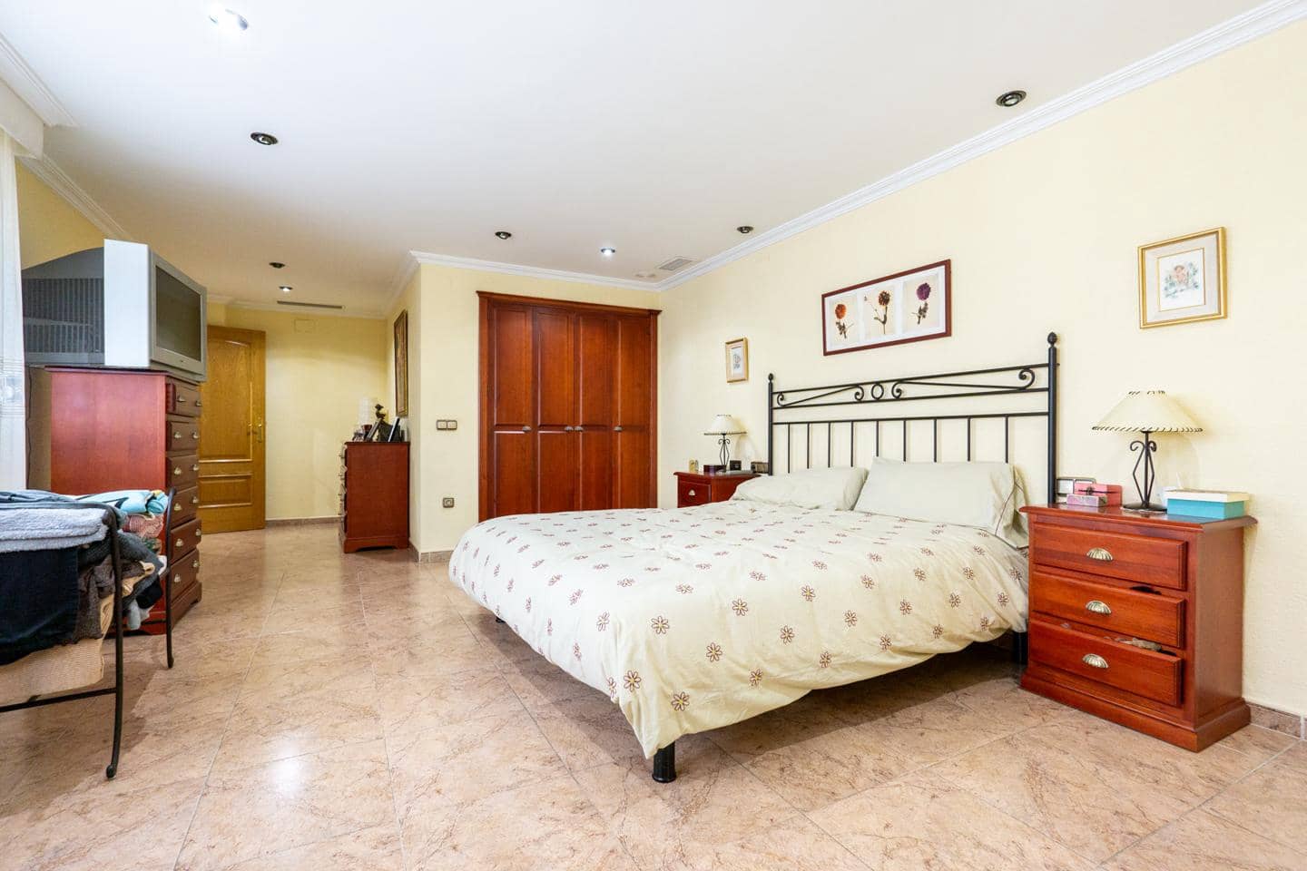 4 quarto Apartamento para venda em Elche / Elx com garagem - 370 000 € (Ref: 8459147)