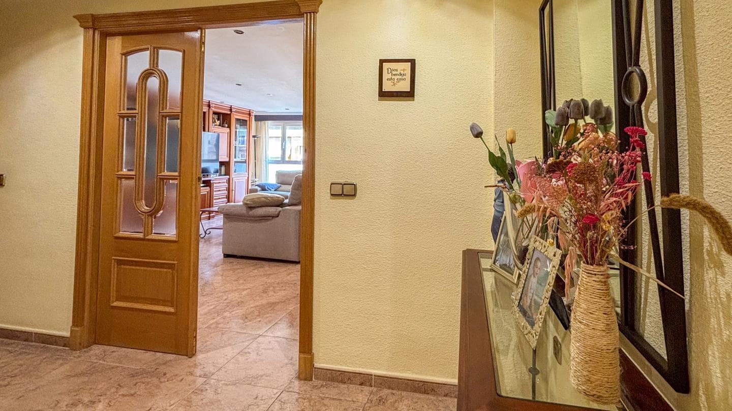 4 quarto Apartamento para venda em Elche / Elx com garagem - 370 000 € (Ref: 8459147)