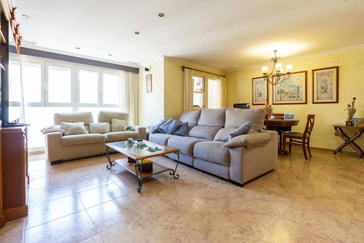 4 quarto Apartamento para venda em Elche / Elx com garagem - 370 000 € (Ref: 8459147)